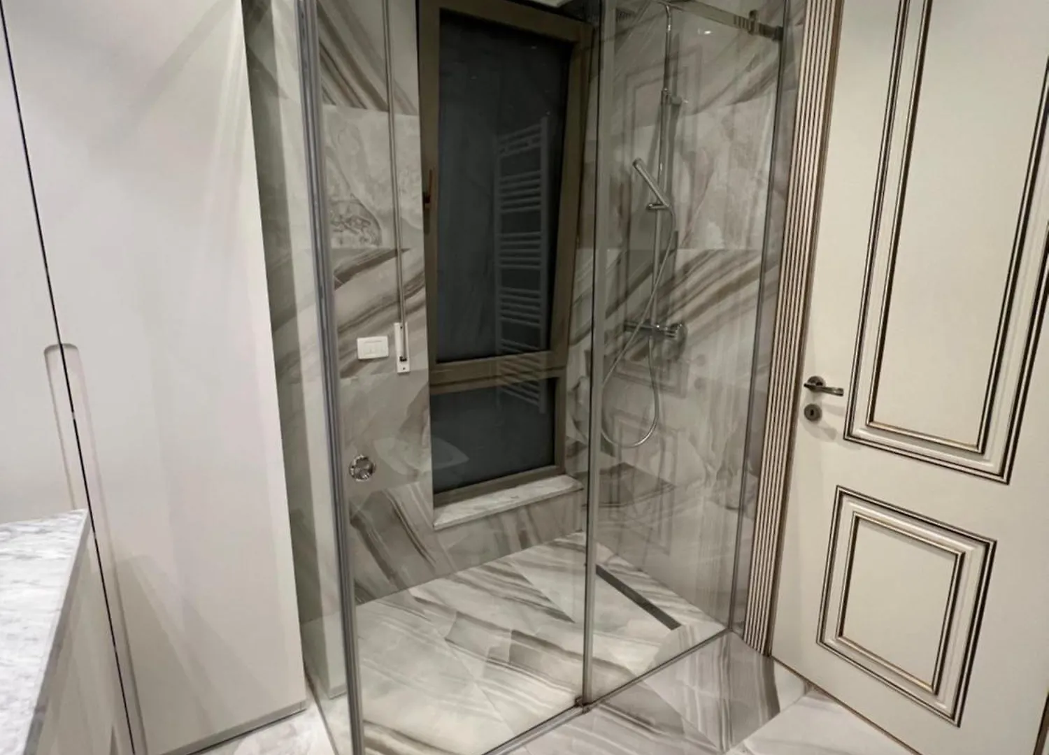 アパート Tirana Delijorgji Appartment 4U